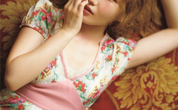 声优内田彩个人第二本写真集封面公开