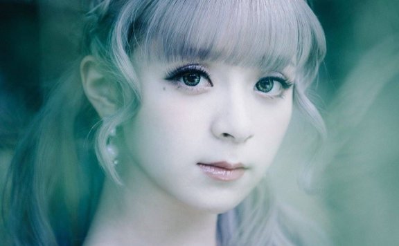 (HIRES)GARNiDELiA – Désir专辑